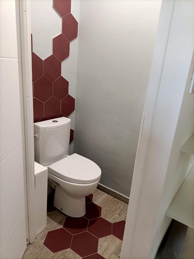 Appartement Proche Mer Avec Terrasse Et Jardin Privatif Hyeres Luaran gambar